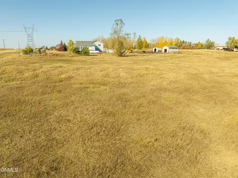 Exterior - 7600 22nd Ave SE, Bismarck, ND 58504 photo 31 of 31