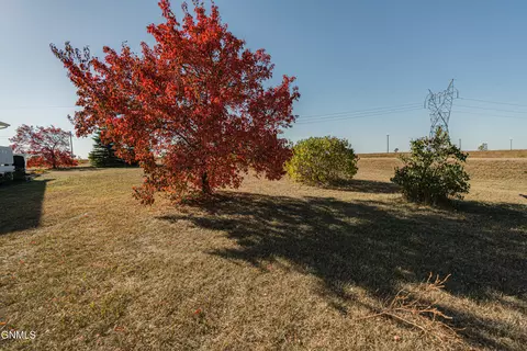 Exterior - 7600 22nd Ave SE, Bismarck, ND 58504 photo 10 of 31