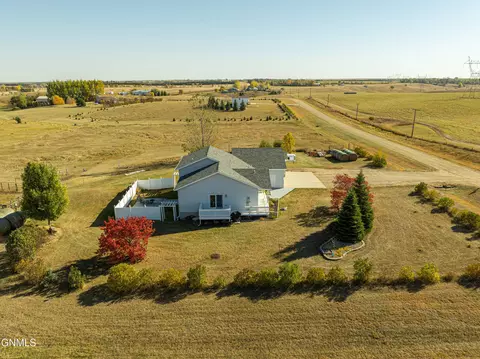 View/Area - 7600 22nd Ave SE, Bismarck, ND 58504 photo 16 of 16