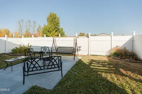 Exterior - 7600 22nd Ave SE, Bismarck, ND 58504 photo 18 of 31