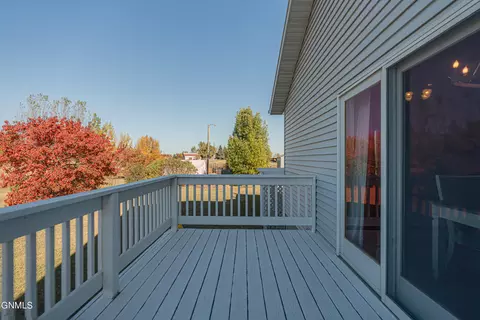 Exterior - 7600 22nd Ave SE, Bismarck, ND 58504 photo 12 of 31