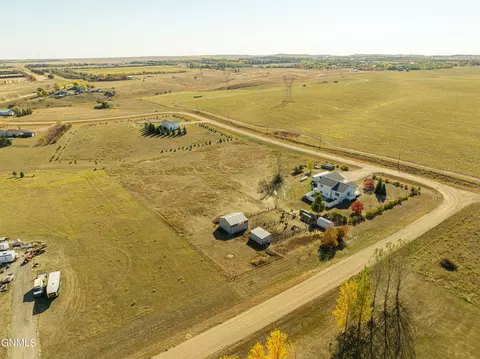 View/Area - 7600 22nd Ave SE, Bismarck, ND 58504 photo 9 of 16