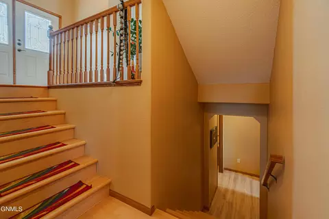 Entry Way - 7600 22nd Ave SE, Bismarck, ND 58504 photo 6 of 6
