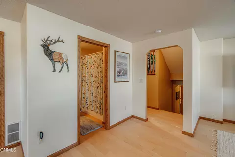 Entry Way - 7600 22nd Ave SE, Bismarck, ND 58504 photo 5 of 6