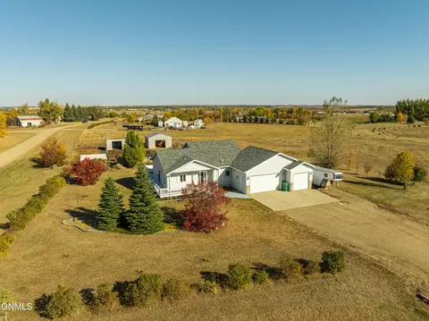 View/Area - 7600 22nd Ave SE, Bismarck, ND 58504 photo 2 of 16