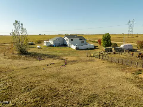 Exterior - 7600 22nd Ave SE, Bismarck, ND 58504 photo 27 of 31
