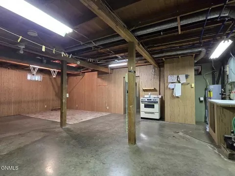 112 Lamborn Ave, Stanton, ND 58571 photo 23
