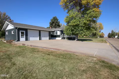 820 Main St, Stanton, ND 58571 photo 40