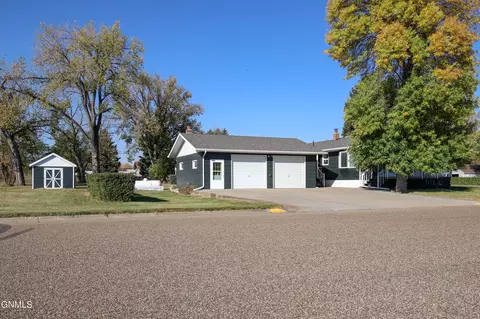 820 Main St, Stanton, ND 58571 photo 41