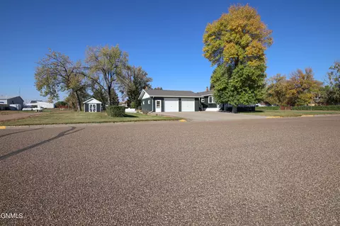 820 Main St, Stanton, ND 58571 photo 43