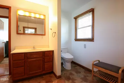 820 Main St, Stanton, ND 58571 photo 20