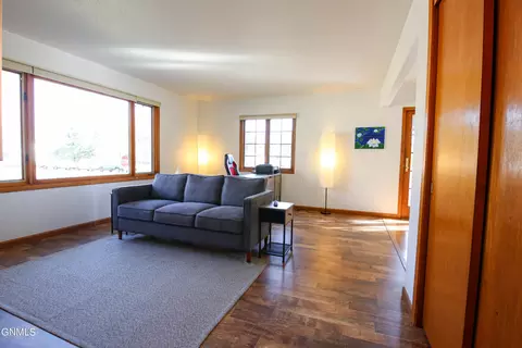 820 Main St, Stanton, ND 58571 photo 10