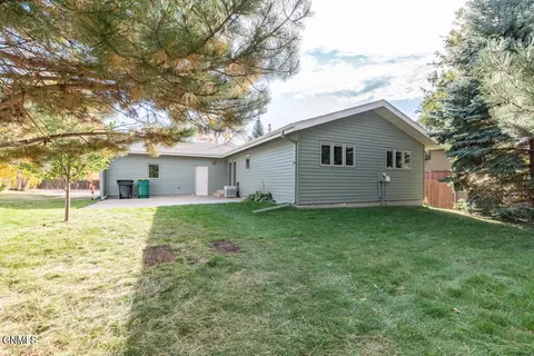 1900 Xavier St, Bismarck, ND 58501 photo 36