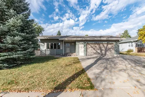 1900 Xavier St, Bismarck, ND 58501