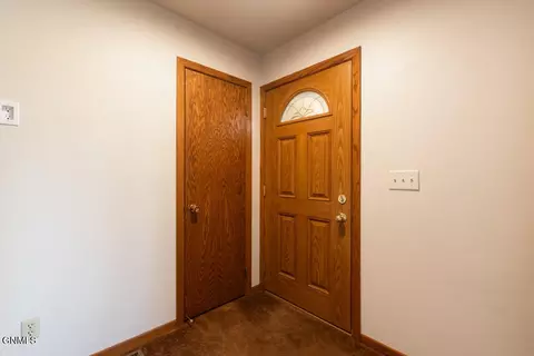 1900 Xavier St, Bismarck, ND 58501 photo 3