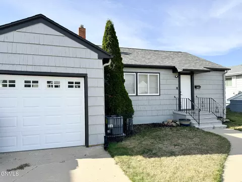 1415 1st Ave W, Williston, ND 58801