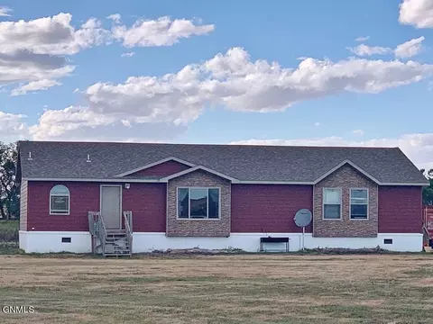 12307 55th St NW, Epping, ND 58843