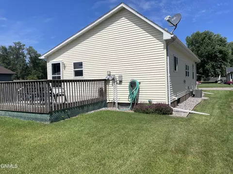 214 2nd St, Page, ND 58064 photo 23