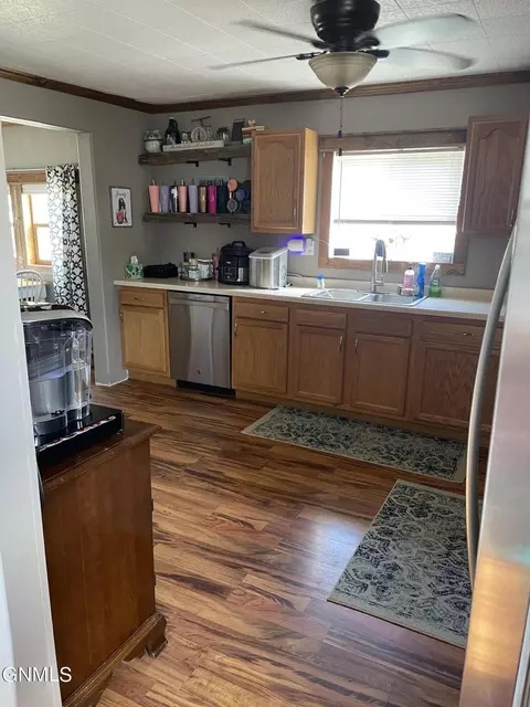 214 2nd St, Page, ND 58064 photo 5