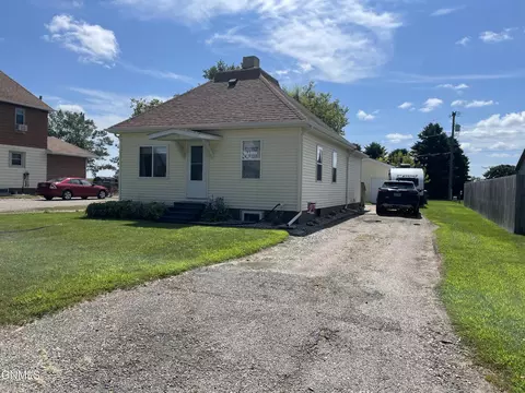 214 2nd St, Page, ND 58064