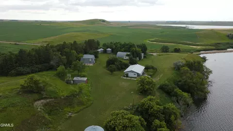5092 58th St SE, Streeter, ND 58483