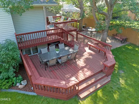 Exterior - 1506 Omaha Dr, Bismarck, ND 58504 photo 47 of 47