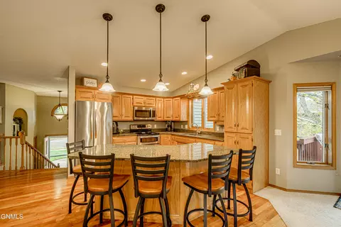 Kitchen - 1506 Omaha Dr, Bismarck, ND 58504 photo 1 of 11