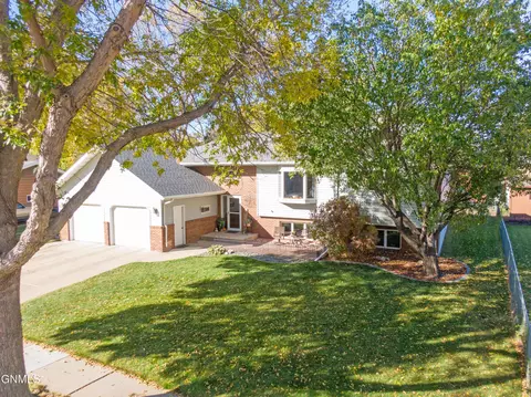 Other - 1506 Omaha Dr, Bismarck, ND 58504 photo 29 of 29