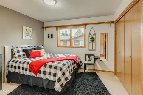 Bedroom - 1506 Omaha Dr, Bismarck, ND 58504 photo 3 of 12