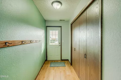 Entry Way - 2601 8th Ave NW, Mandan, ND 58554 photo 5 of 6