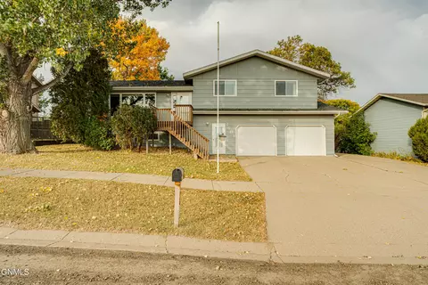 Exterior - 2601 8th Ave NW, Mandan, ND 58554 photo 21 of 21