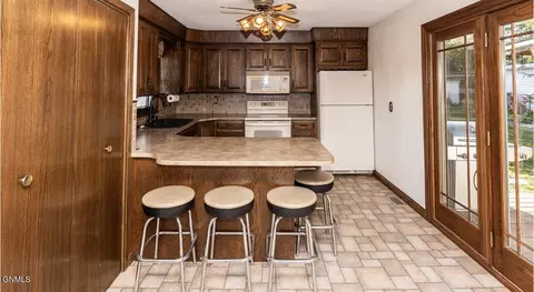 Kitchen - 103 12th St NW, Mandan, ND 58554 photo 2 of 4