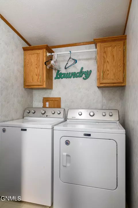 5108 Redcoat Loop, Bismarck, ND 58503 photo 13