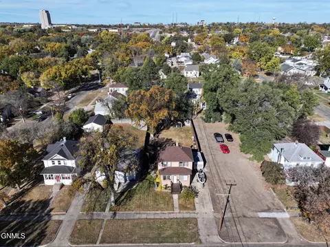 1008 C Ave E, Bismarck, ND 58501 photo 32