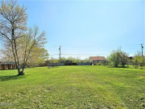 tbd 1st Ave SW, Dickinson, ND 58601