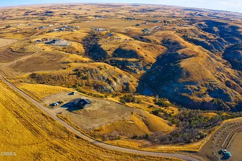 View/Area - 13160 131 R Bnd NW, Williston, ND 58801 photo 4 of 10