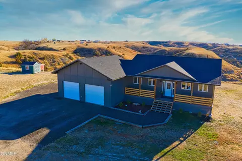 Exterior - 13160 131 R Bnd NW, Williston, ND 58801 photo 26 of 30