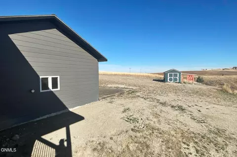 Exterior - 13160 131 R Bnd NW, Williston, ND 58801 photo 17 of 30