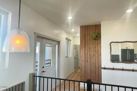 Entry Way - 13160 131 R Bnd NW, Williston, ND 58801 photo 2 of 4