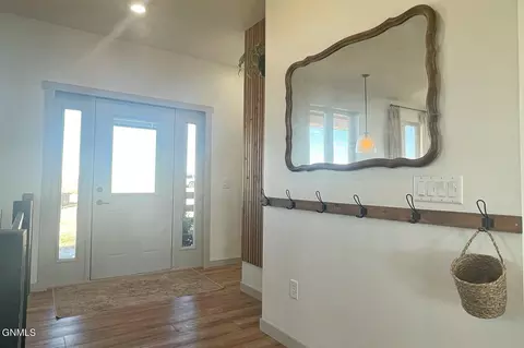 Entry Way - 13160 131 R Bnd NW, Williston, ND 58801 photo 1 of 4