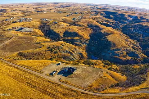 View/Area - 13160 131 R Bnd NW, Williston, ND 58801 photo 3 of 10