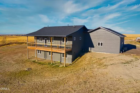 Exterior - 13160 131 R Bnd NW, Williston, ND 58801 photo 23 of 30