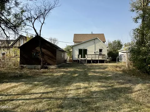 518 8th Ave W, Williston, ND 58801 photo 20
