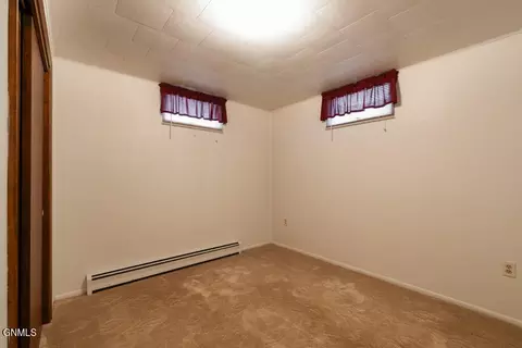1026 Summit Blvd, Bismarck, ND 58504 photo 23