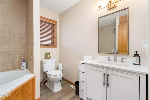 7700 22nd Ave SE, Bismarck, ND 58504 photo 14