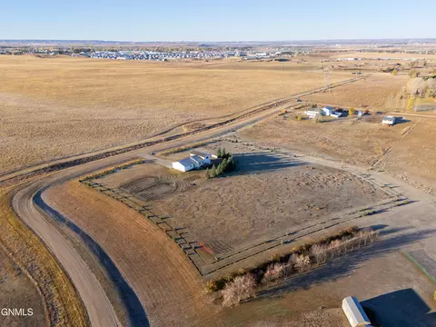 7700 22nd Ave SE, Bismarck, ND 58504 photo 28
