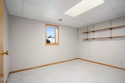Bedroom - 1826 15th Ave W, Williston, ND 58801 photo 8 of 10
