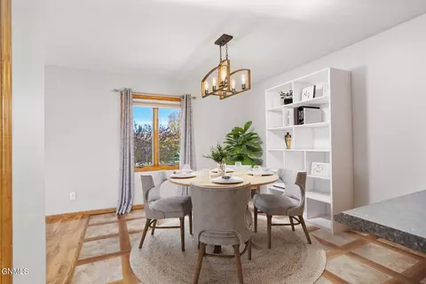 Dining - 1826 15th Ave W, Williston, ND 58801 photo 2 of 2