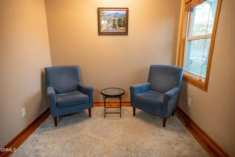 314 Easy St, Bismarck, ND 58504 photo 8