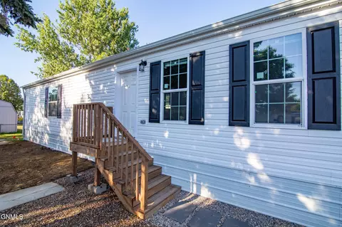 109 W Antelope St, Mandan, ND 58554
